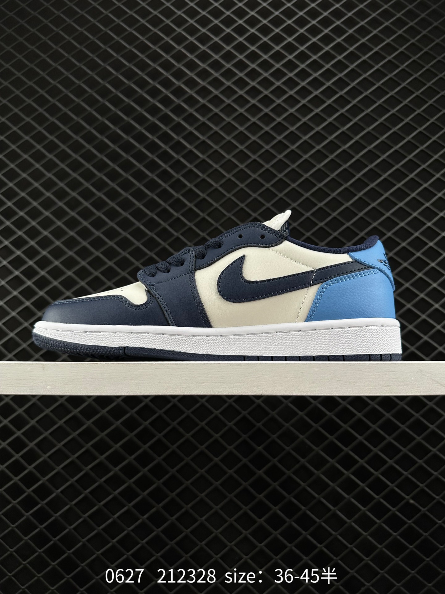 Air Jordan 1 Low AJ1